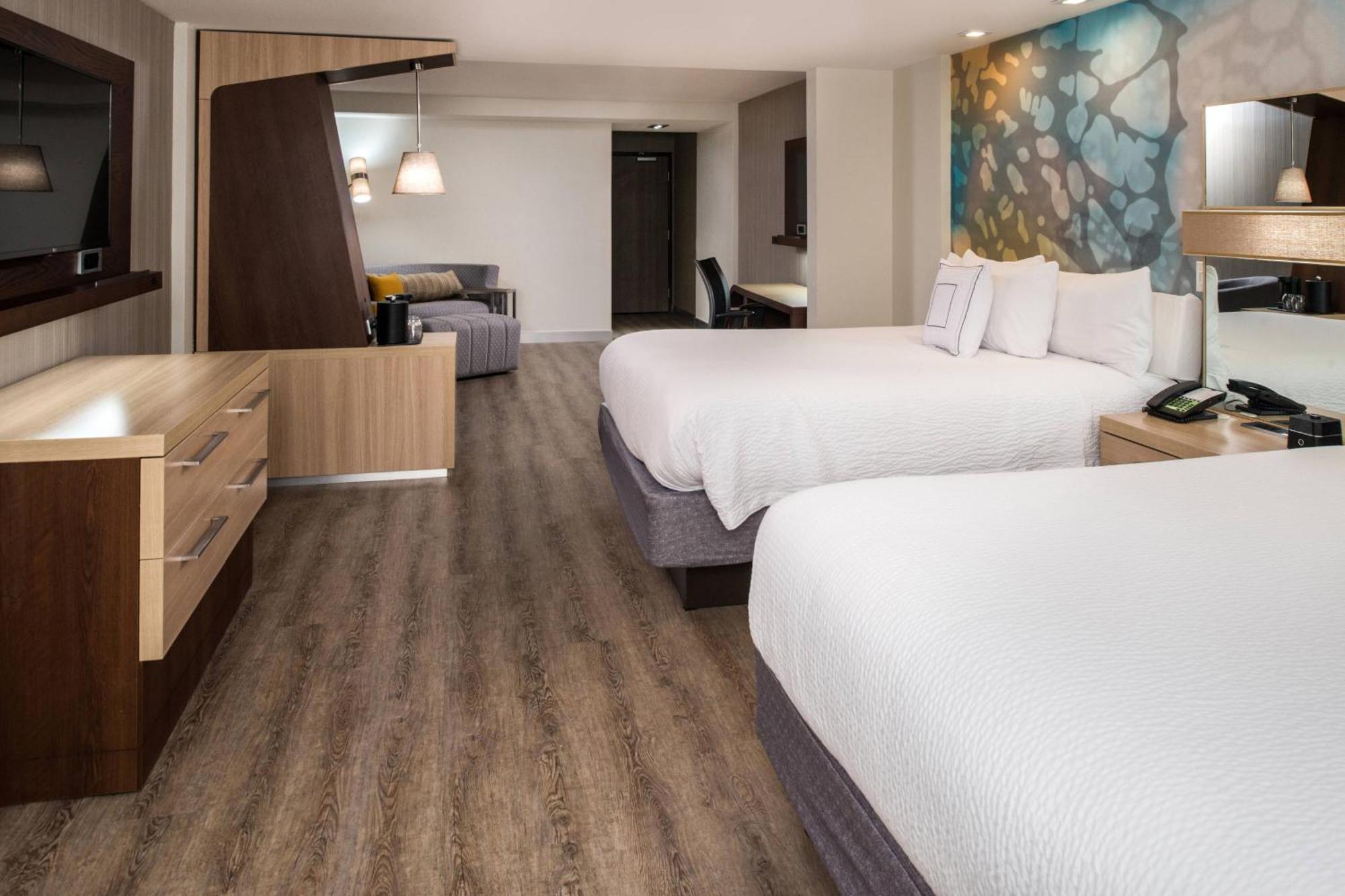 คอร์ตยาร์ด เทเมคูลา เมอเรียตา Hotel เมอร์เรียทา ภายนอก รูปภาพ
