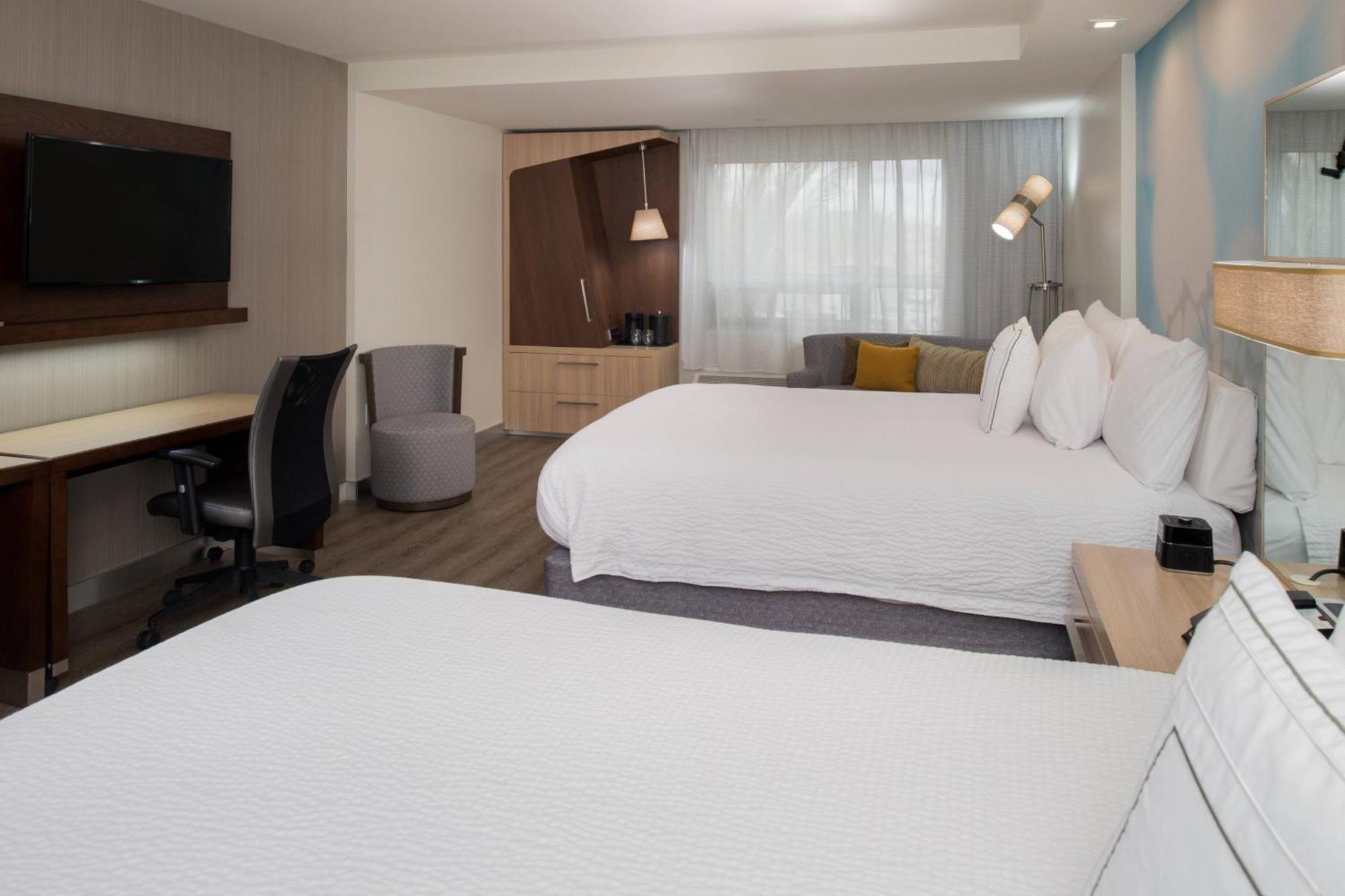 คอร์ตยาร์ด เทเมคูลา เมอเรียตา Hotel เมอร์เรียทา ภายนอก รูปภาพ